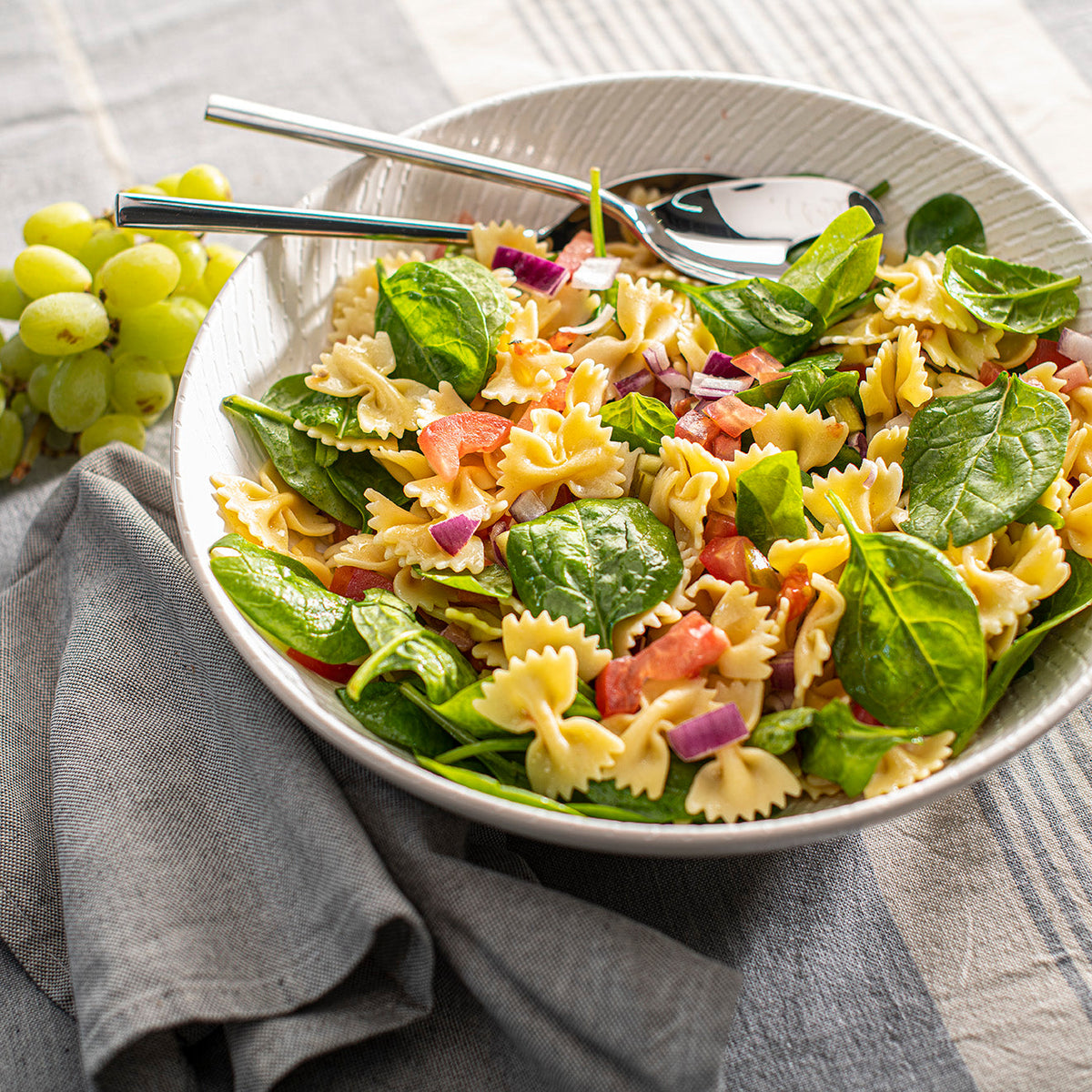 Pasta salade met spinazie